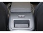 Volvo XC60 T6 Recharge AWD Plus Black Edition - Panorama/schuifdak - IntelliSafe Assist & Surround - 360º Camera - Harman Kardon audio - Adaptieve LED koplampen - Verwarmde voorstoelen, stuur & achterbank - Parkeersensoren voor & achter - Elektr. bedienb. voorstoelen met geheugen - Head up display - Draadloze tel. lader - Extra getint glas - Inklapbare trekhaak - 21'' LMV