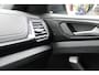 Volkswagen T-Cross 1.0 TSI R-Line | Adaptieve cruise | Achteruitrijcamera | IQ-Light