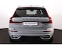 Volvo XC60 T6 Recharge AWD Plus Black Edition - Panorama/schuifdak - IntelliSafe Assist & Surround - 360º Camera - Harman Kardon audio - Adaptieve LED koplampen - Verwarmde voorstoelen, stuur & achterbank - Parkeersensoren voor & achter - Elektr. bedienb. voorstoelen met geheugen - Head up display - Draadloze tel. lader - Extra getint glas - Inklapbare trekhaak - 21'' LMV