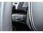 Peugeot 3008 1.6 HYbrid 180 Allure Pack Business | 19 inch | Automaat | Achteruitrijcamera | Apple carplay | Electronic climate controle | navigatiesysteem