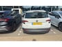 Skoda Karoq 1.0 TSI Ambition Business 115 PK | Automaat | Navigatie | Trekhaak | Achteruitrijcamera | Apple Carplay/Android Auto | Adaptive Cruise Control | Climate Control | Stoelverwarming | Privacy Glass | Parkeersensoren | Lichtmetalen velgen |