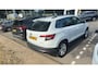 Skoda Karoq 1.0 TSI Ambition Business 115 PK | Automaat | Navigatie | Trekhaak | Achteruitrijcamera | Apple Carplay/Android Auto | Adaptive Cruise Control | Climate Control | Stoelverwarming | Privacy Glass | Parkeersensoren | Lichtmetalen velgen |