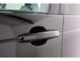 Land Rover Discovery 2.0 Si4 HSE 7-Persoons, Panoramadak, Luchtvering, stoel/stuurverwarming, Apple CarPlay/Android auto