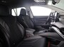 Skoda Enyaq iV 60 180 pk | Navigatie | Parkeersensoren | Achteruitrijcamera | Lederen bekleding | Autom. airco (3 zones) | Stoelverwarming | Matrix LED koplampen |