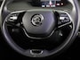 Skoda Enyaq iV 60 180 pk | Navigatie | Parkeersensoren | Achteruitrijcamera | Lederen bekleding | Autom. airco (3 zones) | Stoelverwarming | Matrix LED koplampen |