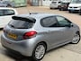 Peugeot 208 1.2 PureTech Signature/ nap/ 1e EIG/ dealeronderhouden/ 1jaar apk/ luxe uitvoering/ zeer nette auto.