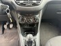 Peugeot 208 1.2 PureTech Signature/ nap/ 1e EIG/ dealeronderhouden/ 1jaar apk/ luxe uitvoering/ zeer nette auto.