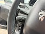 Peugeot 208 1.2 PureTech Signature/ nap/ 1e EIG/ dealeronderhouden/ 1jaar apk/ luxe uitvoering/ zeer nette auto.