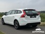 Volvo V60 2.0 T3 Polar+ Dynamic |Xenon|Leder| NL-AUTO | Cruise Control