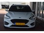Ford Focus Wagon 1.5 EcoBlue ST Line X Business Nederlandse auto 111018 NAP ST Line met oa camera navigatie systeem parkeerhulp virtuele cockpit lmv origineel key less trekhaak afneembaar dakrail sportbekleding