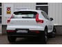 Volvo XC40 1.5 T4 Plug-in hybrid Plus Dark*Perfect Onderh.*Half Leder R-Design stoelen/Stoelverw./Stuurverw./Camera/H&K/DAB/LED/Apple Carplay-Android/Keyless Entry+Go/Parkeersens.V+A/18 inch LM*