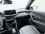 Peugeot 2008 1.2 Hybrid 136 Allure 19000 KM ! | ADAPTIVE CRUISE CONTROL | FULL LED | CAMERA VOOR & ACHTER | DIGITAL DASH | KEYLESS START | PARKEERSENSOREN V+A | DODEHOEKDETECTIE | ALL-IN PRIJS INCL. 12 MND BOVAG GARANTIE |
