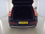 Volvo XC40 1.5 T4 Recharge Inscription | Trekhaak | Lederen bekleding | Keyless Entry / Start | PDC V+A en Camera | Extra getint Glas