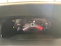 Peugeot 2008 1.2 PureTech GT 17" Lichtmetaal | Camera | Digitaal Dashboard | Climate | Cruise | Navigatie | Carplay | Parkeersensoren Rondom | Achteruitrijcamera | Afwijkende dakkleur | Airco (automatisch)