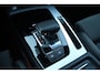 Audi Q5 50 TFSIe 299pk S edition | Panoramadak | Trekhaak | 3-Zone Airco | Ambiance Verlichting | Luchtvering | Matrix LED