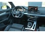 Audi Q5 50 TFSIe 299pk S edition | Panoramadak | Trekhaak | 3-Zone Airco | Ambiance Verlichting | Luchtvering | Matrix LED