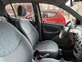 Toyota Yaris 1.3-16V VVT-i Luna NAP/APK 02-2027/5 DEURS