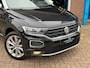 Volkswagen T-Roc 1.0 TSI Style 2018 Digitaal NAVI CLIMA NAP!