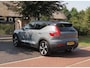Volvo XC40 Recharge P8 AWD R-Design | SOH 91% | Trekhaak | Warmtepomp | Parkeersensoren | Apple Carplay | ACC |  NL-Auto |