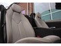 Mercedes-Benz SLK 200 Kompressor | Origineel Nederlands | Stoelverwarming | Cruise control | Navigatie | Bluetooth | Parktronic | Vario steering | Regensensor | Airco | 17 inch