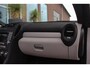 Mercedes-Benz SLK 200 Kompressor | Origineel Nederlands | Stoelverwarming | Cruise control | Navigatie | Bluetooth | Parktronic | Vario steering | Regensensor | Airco | 17 inch