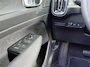 Volvo XC40 1.5 T5 PLUG-IN HYBRID PLUS DARK I LEDEREN BEKLEDING I WINTERPAKKET I P-CAMERA I ADAPTIVE CRUISE