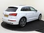 Audi Q5 55 TFSI e quattro Competition | SoH 100% | Panoramadak | Cruise control | Keyless |  Stoelverwarming | Parkeersensoren voor en achter | 3-zone airco | Navigatie |