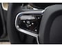 Volvo XC60 T6 AWD 350PK Plug-in Hybrid Plus Dark | Trekhaak | H&K | Panodak | 19"LMV | 360 Camera | Stoelverwarming |