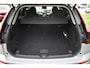 Volvo XC60 T6 AWD 350PK Plug-in Hybrid Plus Dark | Trekhaak | H&K | Panodak | 19"LMV | 360 Camera | Stoelverwarming |