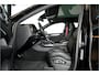 Porsche Cayenne 4.0 Turbo 471kW/640pk Tiptronic S Techart! PANODAMADAK + LUCHTVERING + SPORT DESIGN + RSE + STUURVERWARMING + 18-WEG STOELEN + 4-WIELSTURING + PSCB REMSYSTEEM + STOELVERWARMING V&A + KEYLESS + SOFTCLOSE + PDLS PLUS + SPORTUITLAAT + 22" LM-VELGEN!!
