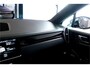 Porsche Cayenne 4.0 Turbo 471kW/640pk Tiptronic S Techart! PANODAMADAK + LUCHTVERING + SPORT DESIGN + RSE + STUURVERWARMING + 18-WEG STOELEN + 4-WIELSTURING + PSCB REMSYSTEEM + STOELVERWARMING V&A + KEYLESS + SOFTCLOSE + PDLS PLUS + SPORTUITLAAT + 22" LM-VELGEN!!