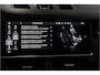 Porsche Cayenne 4.0 Turbo 471kW/640pk Tiptronic S Techart! PANODAMADAK + LUCHTVERING + SPORT DESIGN + RSE + STUURVERWARMING + 18-WEG STOELEN + 4-WIELSTURING + PSCB REMSYSTEEM + STOELVERWARMING V&A + KEYLESS + SOFTCLOSE + PDLS PLUS + SPORTUITLAAT + 22" LM-VELGEN!!