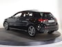Mercedes-Benz A-klasse 250e Business Solution AMG | Panoramaschuifdak | Premium Plus | Head-up display | Dodehoekassistent |