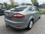 Ford Mondeo 2.0-16V Ghia