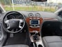 Ford Mondeo 2.0-16V Ghia