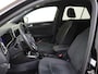 Volkswagen T-Roc 1.5 TSI R-Line Business | airco automatisch | Apple Carplay/Android | cruise control adaptief | lichtmetalen velgen 17" | navigatiesysteem full map | R-Line exterieur | voorstoelen verwarmd |