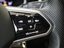 Volkswagen T-Roc 1.5 TSI R-Line Business | airco automatisch | Apple Carplay/Android | cruise control adaptief | lichtmetalen velgen 17" | navigatiesysteem full map | R-Line exterieur | voorstoelen verwarmd |
