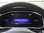 Volkswagen T-Roc 1.5 TSI R-Line Business | airco automatisch | Apple Carplay/Android | cruise control adaptief | lichtmetalen velgen 17" | navigatiesysteem full map | R-Line exterieur | voorstoelen verwarmd |