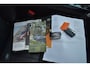 Land Rover Discovery 3.0 Td6 First Edition 7p. Wij zijn op afspraak geopend! Graag bellen voor uw komst.