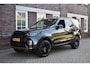Land Rover Discovery 3.0 Td6 First Edition 7p. Wij zijn op afspraak geopend! Graag bellen voor uw komst.