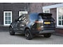 Land Rover Discovery 3.0 Td6 First Edition 7p. Wij zijn op afspraak geopend! Graag bellen voor uw komst.