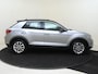 Volkswagen T-Roc 1.0 TSI Style | Adaptieve cruise control | LED matrix verlichting | Parkeerassistent | Lane assist | 2-zone airco | Carplay |