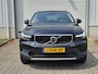 Volvo XC40 1.5 T2 Momentum / Achteruitrijcamera / Apple Carplay & Android Auto / Sensoren Voor en Achter / Navigatie / Lendensteun / Cruise Control /