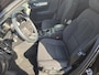 Volvo XC40 1.5 T2 Momentum / Achteruitrijcamera / Apple Carplay & Android Auto / Sensoren Voor en Achter / Navigatie / Lendensteun / Cruise Control /