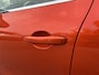 Renault Clio 1.0 TCe Intens // HALF LEDER // DODEHOEK // 360 CAMERA // PARK ASSIST // STOELVERWARMING // KEYLESS // NAVI+CARPLAY //