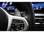 BMW 3-Serie Touring 330e M-Sport | SOH 95% | PANORAMADAK | HEAD UP | HOUTAFWERKING | CAMERA | 19"