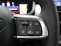 Jeep Avenger 1.2 e-Hybrid Black Edition 8 Jaar Garantie | Camera | Adaptieve Cruise Control | Parkeersenoren | Draadloze Carplay | LED verlichting