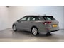 Volkswagen Golf Variant 1.0 eTSI DSG Life Sfeerverlichting Navigatie Parkeersensoren Camera