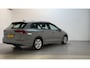 Volkswagen Golf Variant 1.0 eTSI DSG Life Sfeerverlichting Navigatie Parkeersensoren Camera