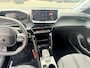 Peugeot 208 1.2 Hybrid 110 e-DCS6 Allure | LED | Apple/Android | PDC incl. Camera | Cruise | ECC | Navi |DAB